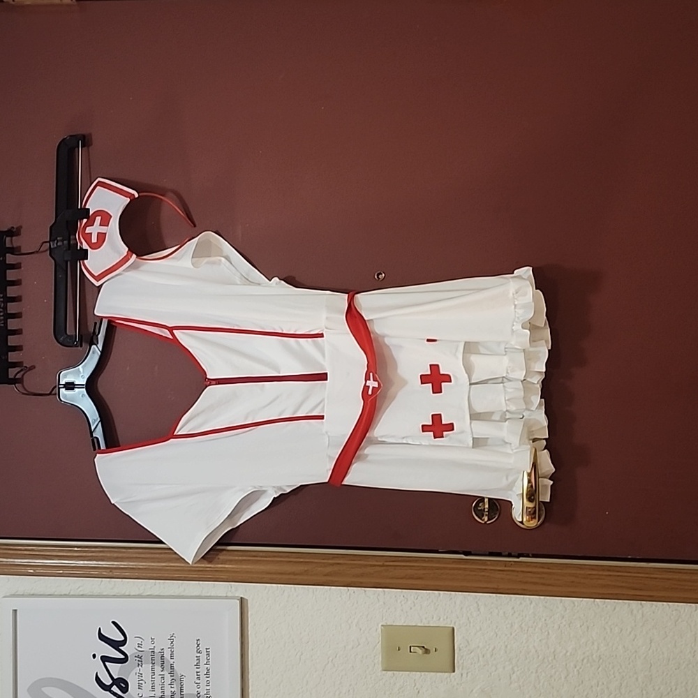 Costume